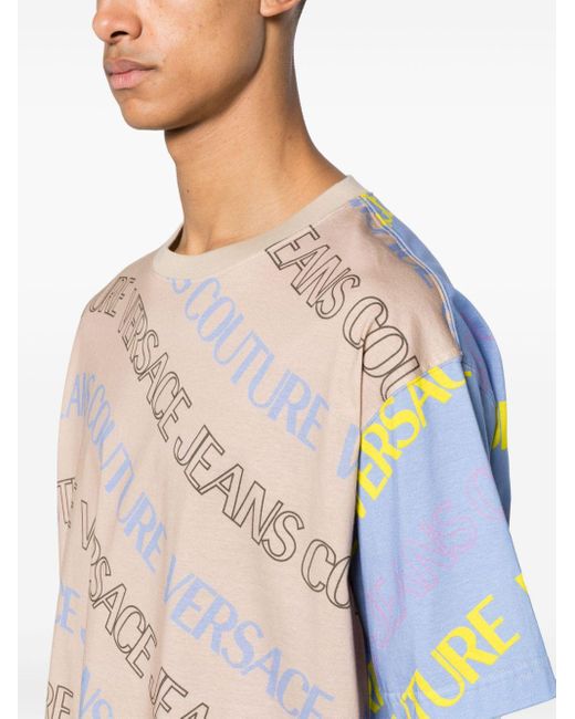 Versace T-shirt Met Colourblocking En Logoprint in het Natural voor heren