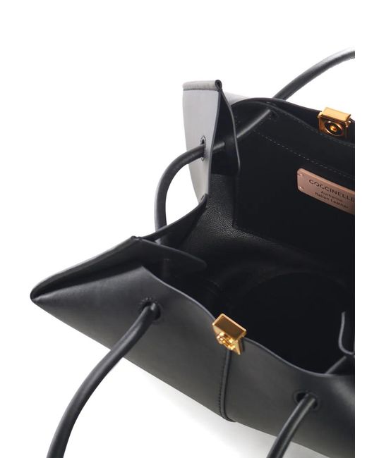 Coccinelle Black Leather Kamy