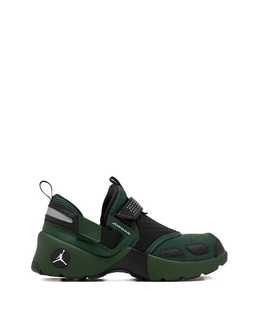 Nike Green Jordan Trunner Lx Sneakers