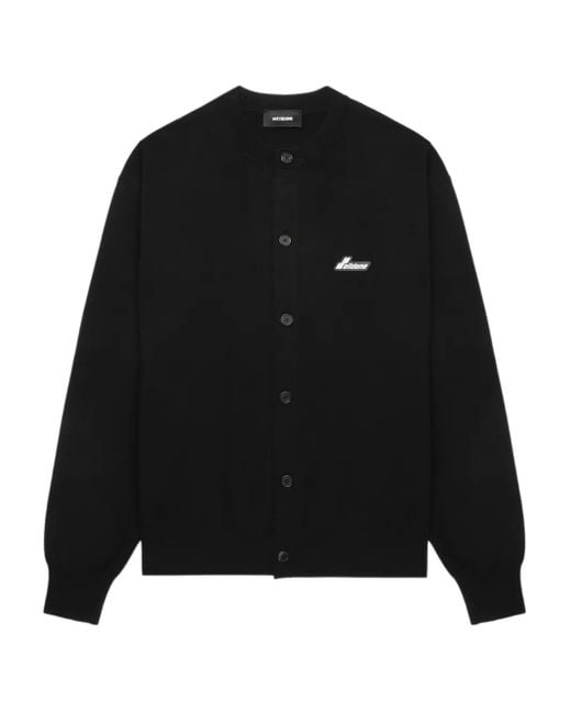 we11done Black Geknöpfter Cardigan mit Logo-Patch