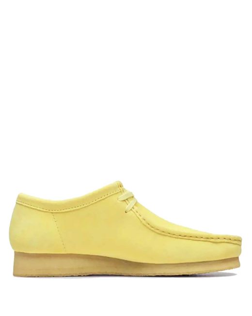 Zapatos de ante con cordones Clarks de hombre de color Yellow