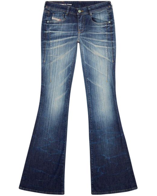DIESEL Blue 1969 D-Ebbey 09i03 Bootcut-Jeans
