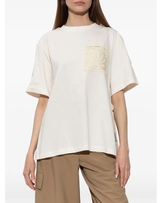 Moncler White T-Shirt À Patch En Dentelle
