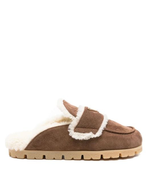 Chaussons En Daim Prada en coloris Brown