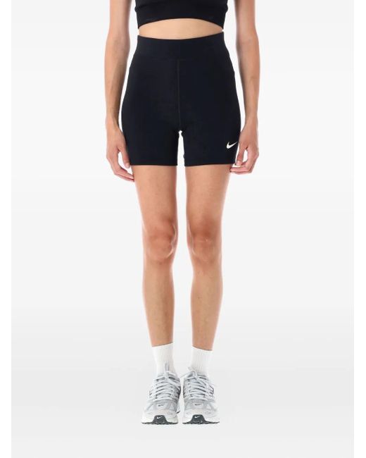 Nike High-Waist Shorts in het Blue
