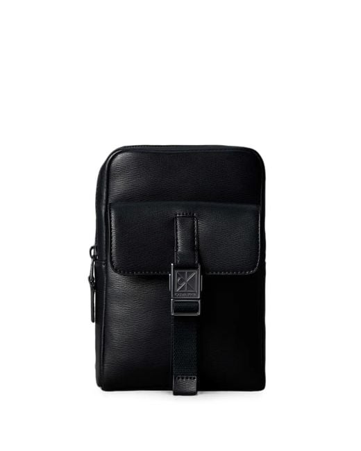 Calvin Klein Black Logo-Plaque Buckle-Fastening Shoulder Bag for men