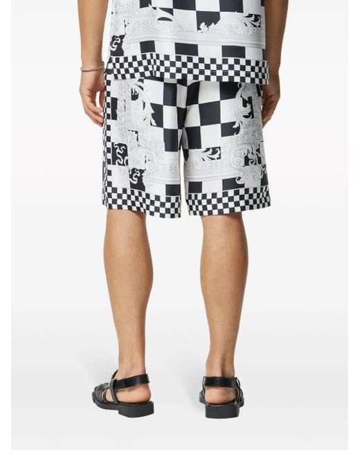 Estampado de bermudas de seda estampada Versace de hombre de color White