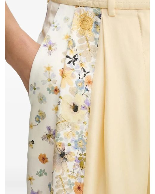 Munthe Geplooide Shorts Met Bloemenvlakken in het Natural