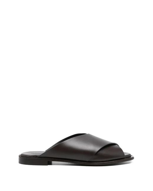 DONNARì Black Crossover Leather Sandals