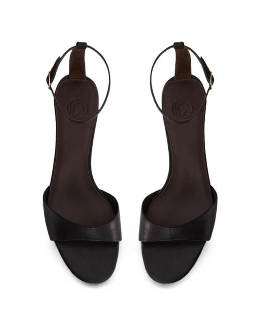 12 STOREEZ White Jane Leather Sandals