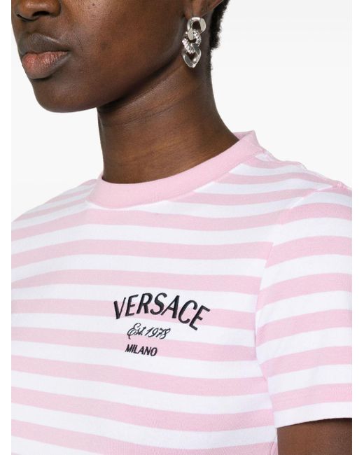 Versace Pink Gestreiftes T-Shirt mit Logo-Stickerei