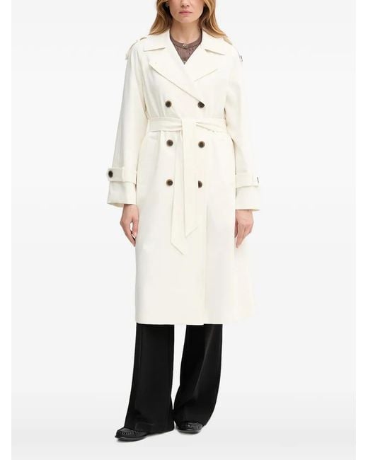 Abrigo Con Cinturón Y Doble Botonadura DKNY de color White
