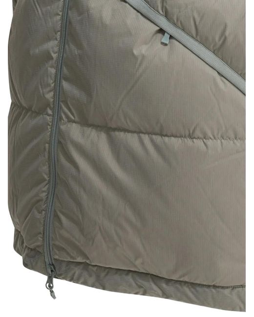 Daiwa Pier39 Gray Zip-Up Padded Gilet for men