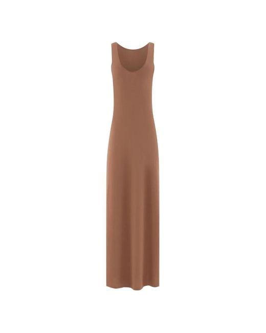 12 STOREEZ White Mawata Scoop-Neck Maxi Dress