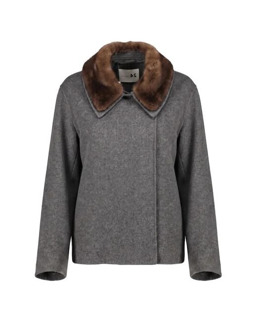 Manzoni 24 Gray Fur-Collar Wool Jacket