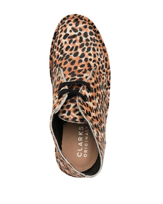 Botas desierto con estampado de leopardo Clarks de color Brown