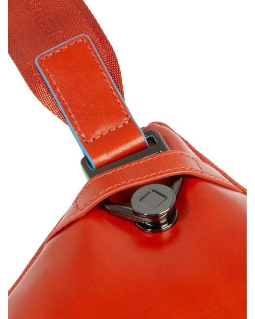 Piquadro Red Expandable Flat Belt Bag