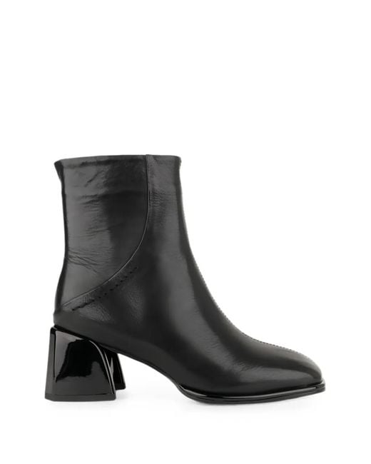 Linda Baumann Black Sculptural-Heel Leather Ankle Boots