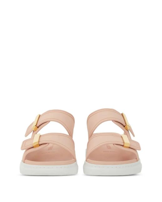 Sandalias con doble hebilla Alexander McQueen de color Pink