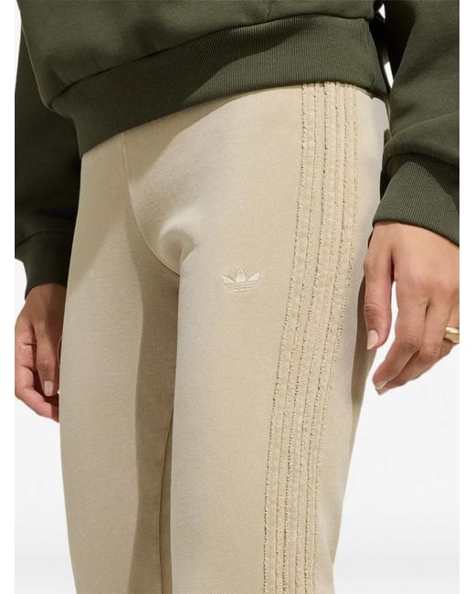 Adidas Sst Bootcut Broek in het Natural