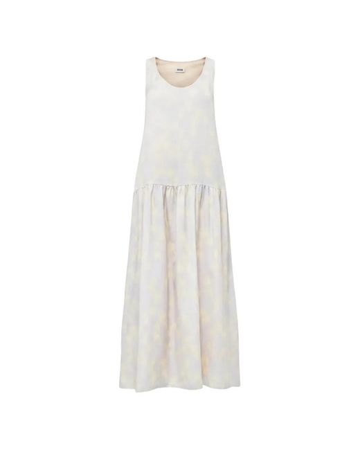 Drykorn White Arleen Floral-Print Tiered Maxi Dress