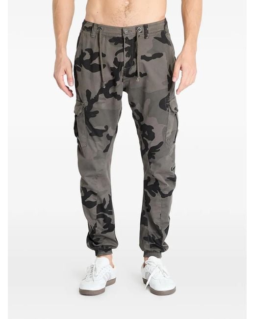 Urban Classics Gray Camouflage-Print Cargo Pants for men