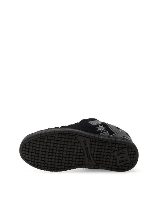 DC Shoes Black Logo-Print Suede Sneakers for men