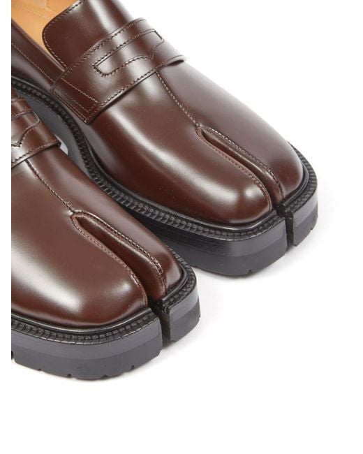 Tabi leather loafers Maison Margiela en coloris Brown