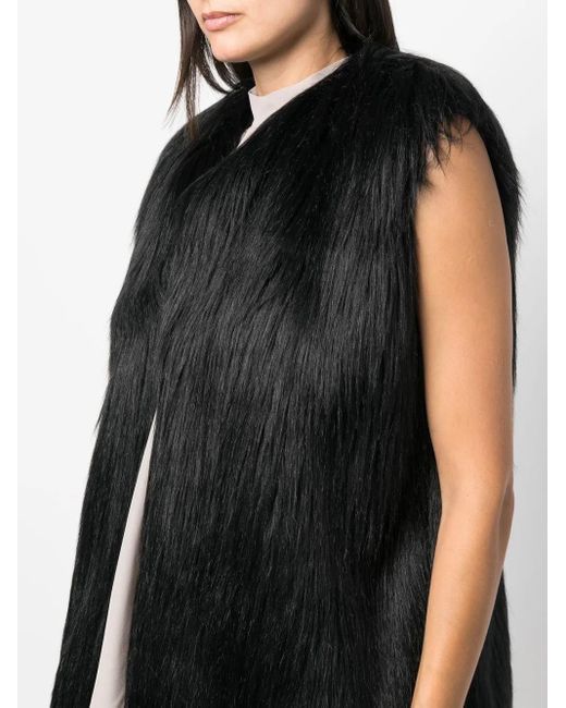 Styland Black Faux-Fur Gilet
