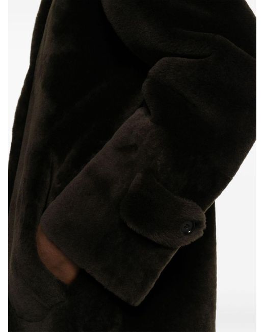 Inès & Maréchal Black Noble Mantel aus Faux Fur
