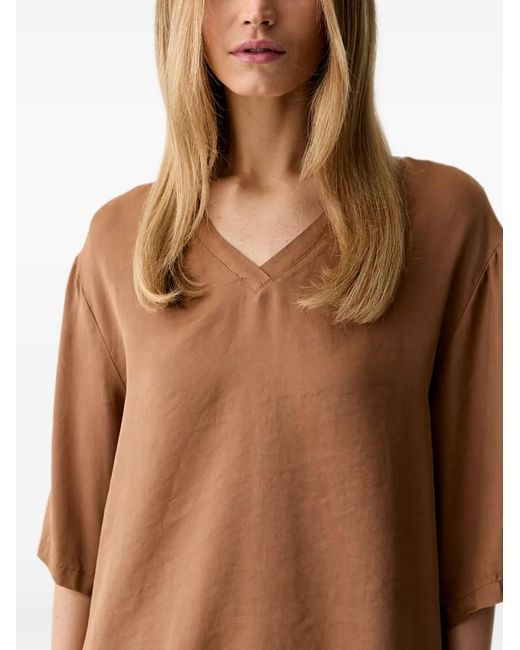 ViCOLO Brown V-Neck Short-Sleeve T-Shirt