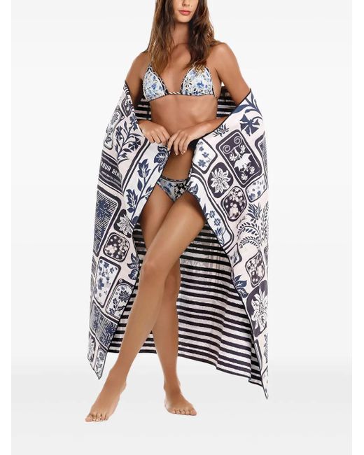 Toalla de playa Bou Batik Agua Bendita de color Blue