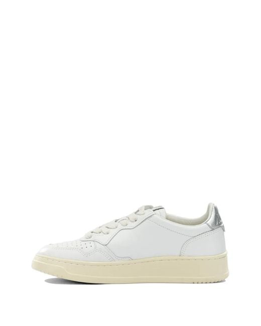 Autry White Medalist Leather Low-Top Sneakers