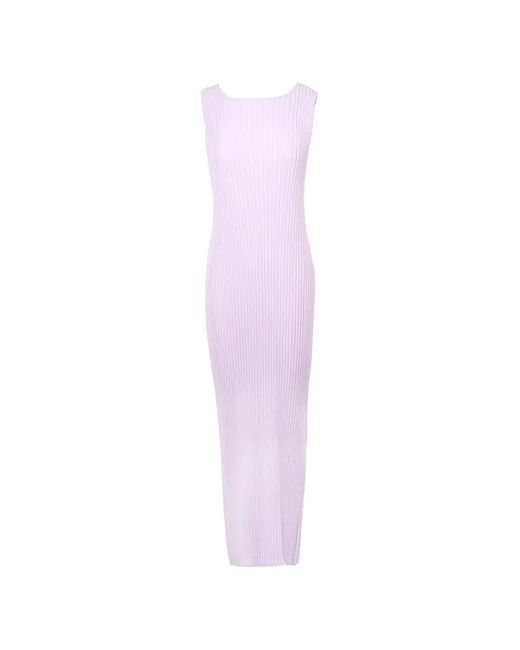 Issey Miyake Geribbelde Midi-Jurk in het Pink