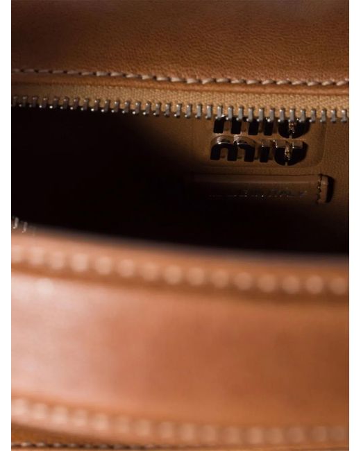 Sac Porté Épaule Pocket Miu Miu en coloris Brown