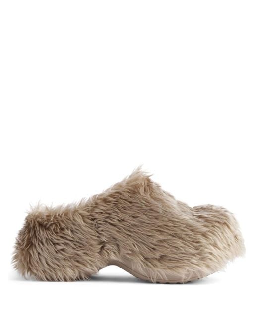 【BALENCIAGA ×CROCS】 MULE FAKE FUR ファーサンダル＊送料込 BALENCIAGA ×CROCS】 MULE FAKE FUR ファーサンダル＊送料込