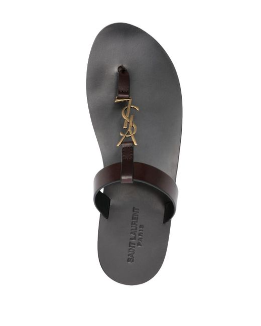 Sandales en cuir à plaque Cassandre Saint Laurent pour homme en coloris Brown