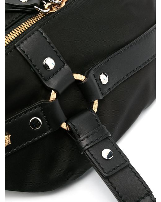 Sac banane à détail de sangles Cuir Versace pour homme en coloris Noir -  Lyst