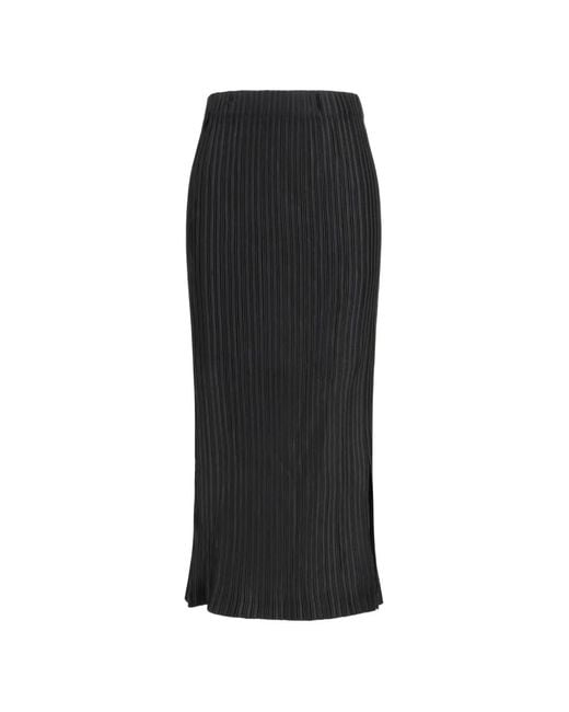 GONGDID DESIGN Black Pleated Midi Skirt