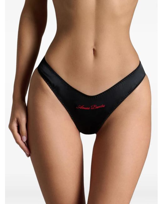 String Dédicace Brodé Scandale en coloris Black