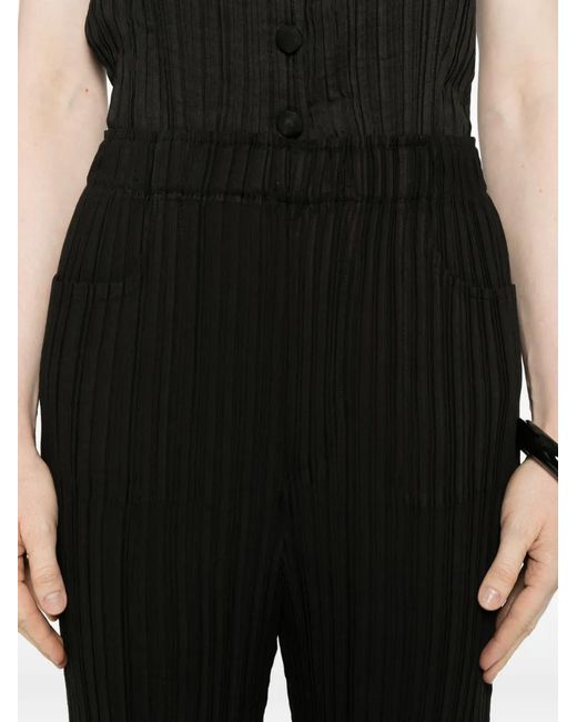 GONGDID DESIGN Black Plissé Cropped Trousers