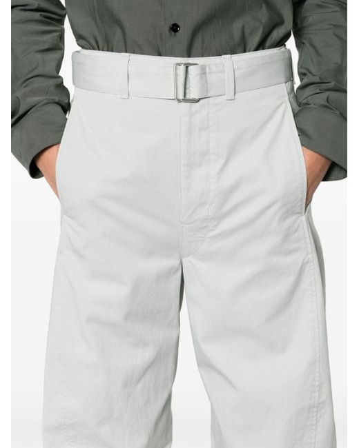 Pantalones palazzo con cinturón Lemaire de color Gray