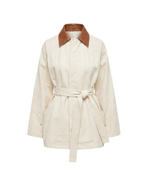 OSSOU White Sweep Belted Jacket