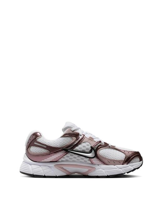 Nike White V5 Rnr Panelled Sneakers