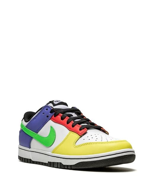 Nike Green Dunk Low Strike" Sneakers