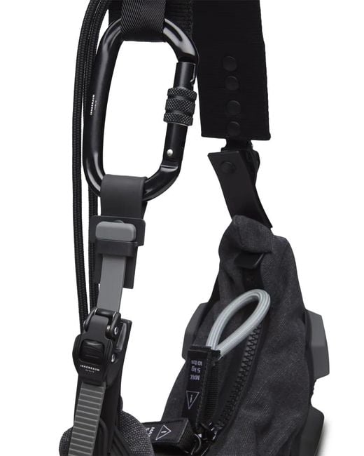 Innerraum Black Strap Shoulder Bag