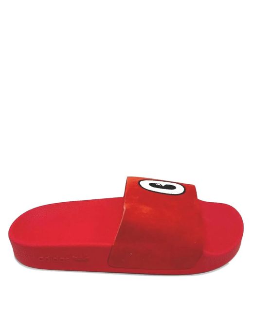 Adidas X Hattie Stewart 'adilette Red/white/core Black' サンダル