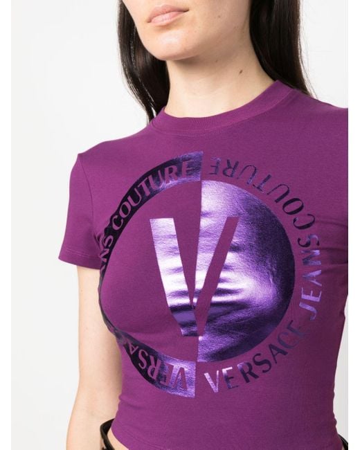 Camiseta corta con logo estampado Versace de color Purple
