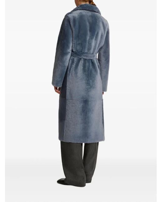 Manteau En Peau Lainée À Taille Ceinturé Yves Salomon en coloris Blue