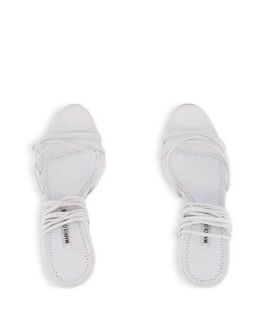 Manolo Blahnik 105 Mm Leren Sandalen Met Enkelbandje in het White